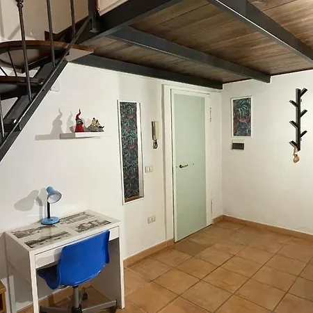 Guarracino P. Capodimonte Apartament Neapol